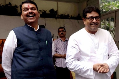 Raj Thackeray meets CM Fadnavis, says no politics, discussion held on town planning and traffic jams