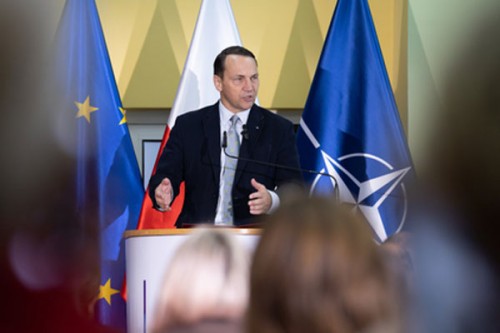 Poland to shut Russian Consulate in Gdansk: FM Sikorski