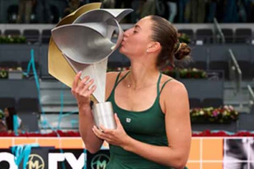 Kostyuk races to career-high No. 15 after maiden WTA 1000 title; Andreeva, Siniakova among big movers