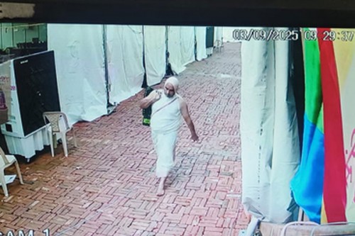 Golden Kalash worth Rs 1 Cr stolen from Red Fort during Jain religious event; suspect identified