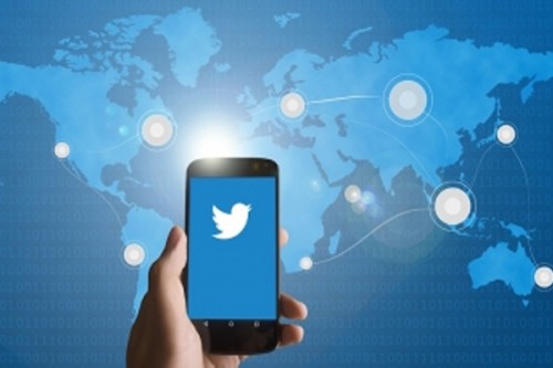 Twitter shuts off internal Slack, employees say didn't pay bills
