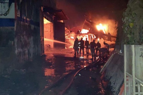 Kolkata warehouse fire: Death toll reaches 16; search for missing continues