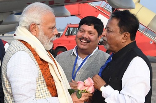 Will be remembered for his political experience, efforts to serve society: PM Modi condoles Mukul Roy's demise