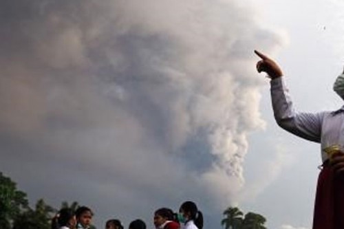 Volcanic ash cloud to clear India by 7:30 p.m. today, says IMD