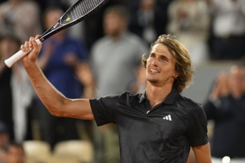 French Open: Zverev downs Dimitrov, to face Etcheverry in quarters
