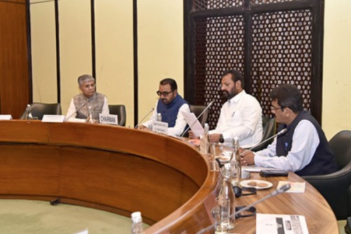 Medicinal plant cultivation can empower farmers, boost quality medicines: Prataprao Jadhav