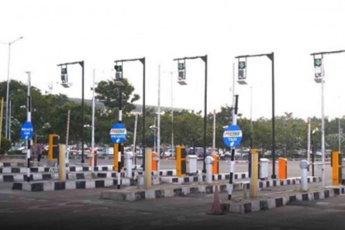 Centre launches FASTag based annual toll pass for private vehicles