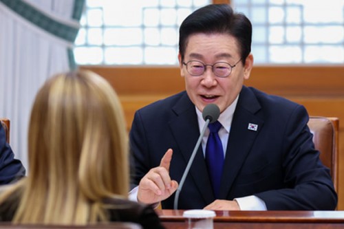 S. Korea earmarks $609 million in extra budget for Mideast crisis response