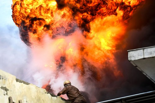 Seven, including 3 children, killed in house fire at Delhi's Palam