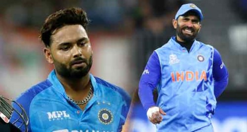 Pant, Karthik are in play for the semifinals, says Rohit Sharma