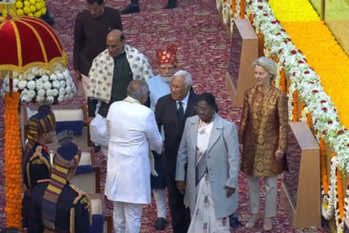 R-Day: Prez Murmu, Chief Guests Antonio Costa, Ursula von der Leyen receive warm welcome at Karavya Path