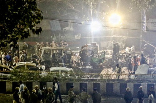 Investigators suspect Red Fort blast was suicide strike using ammonium nitrate