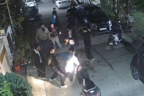 Teen stabbed to death in Delhi's Kardampuri; search on for suspects