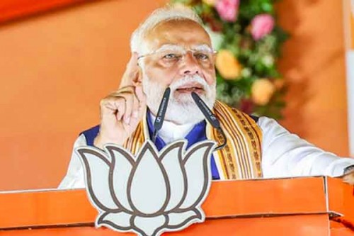 BJP supporters hail PM Modi ahead of poll rally in Bengal's Barrackpore
