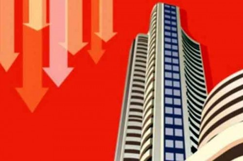 Bajaj Finance, Bajaj Finserv drag Sensex lower