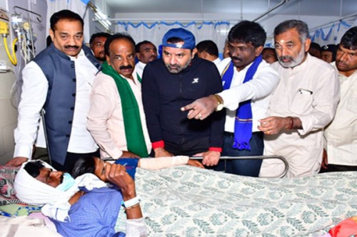 Karnataka honour killing case: Minister Santosh Lad visits affected family, assures security