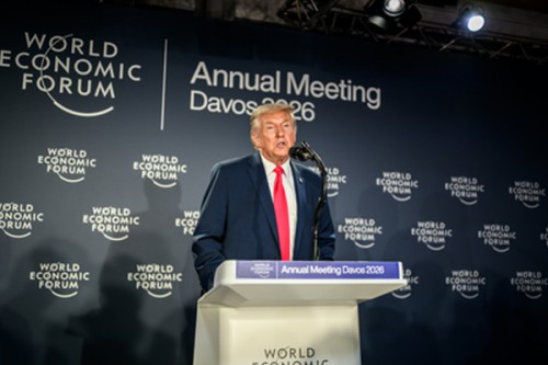 Trump praises Egypt, claims Gaza calm, warns Iran at Davos event