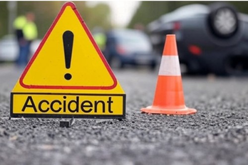 Five killed in bus-trailer collision in Rajasthan's Hanumangarh