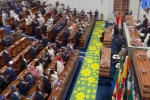 PM Modi receives rousing welcome at Ethiopian Parliament