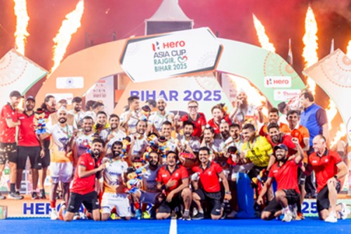 Telangana, Andhra Pradesh CMs congratulate Indian hockey team on winning Asia Cup