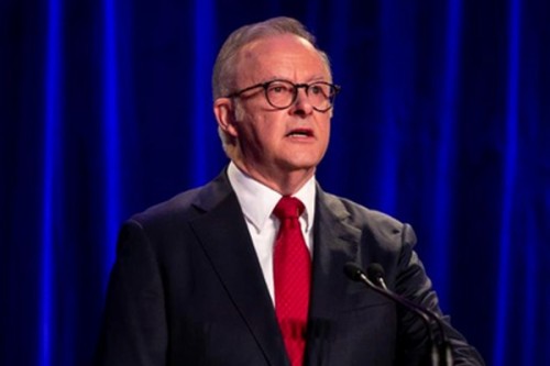 Australian govt to underwrite fuel imports