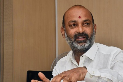 Union Minister Bandi Sanjay appears before SIT in phone-tapping case