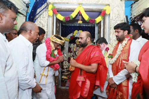 Gaiety marks Bonalu celebrations in Hyderabad