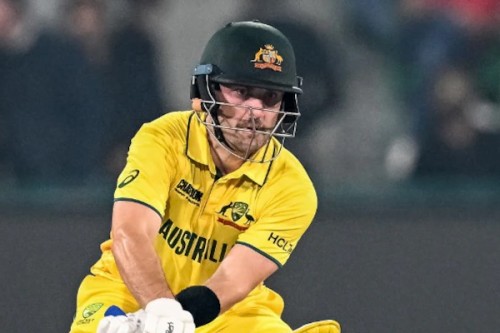 Inglis ruled out of NZ tour due to calf strain, Carey named as replacement