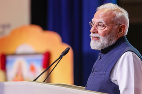 Committed to boosting Mumbai's infrastructure, ease of living: PM Modi