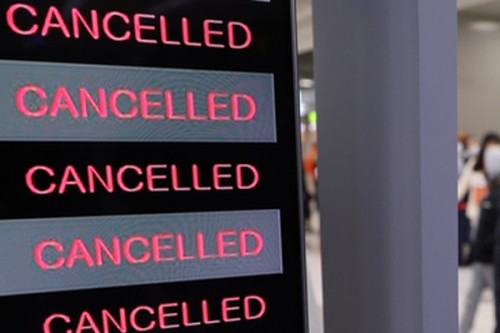 TSA chaos hits US airports amid shutdowns