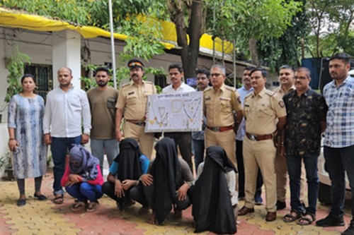 Mumbai Police bust robbery gang, four arrested
