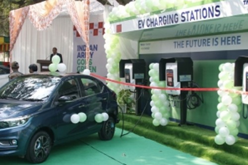 India's tier 2 cities have 4,625 EV charging stations: Centre
