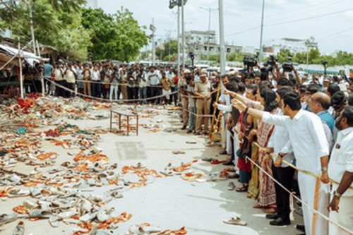 Karur Stampede: SC orders CBI probe, ex-judge to monitor investigation