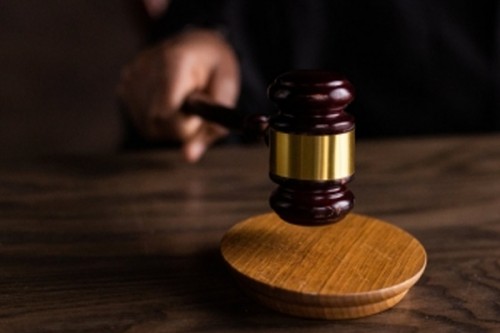 New Jersey doctor faces 58-count opioid, fraud charges