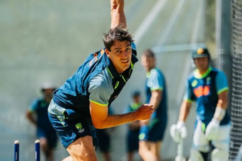 Cummins comeback delayed as Australia keep unchanged squad for day-night Ashes Test