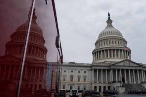 Armed teen arrested outside US Capitol