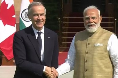 PM Modi meets Canadian counterpart Mark Carney at Hyderabad House