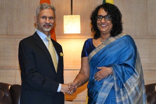 EAM Jaishankar, Lankan PM Harini discuss ways to enhance cooperation in education, trade