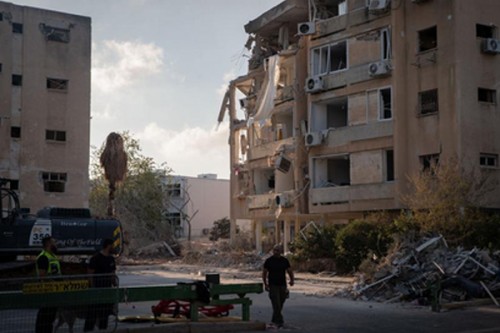 Israel launches 'preventive' strikes on Iran