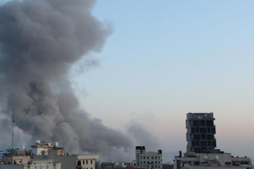 US hits Iran missile sites near Hormuz