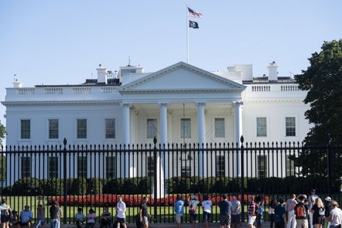 White House calls CNN report 'false' on Iran