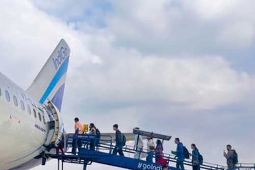 Air India, IndiGo issue alerts as Iran airspace closure disrupts flight operations