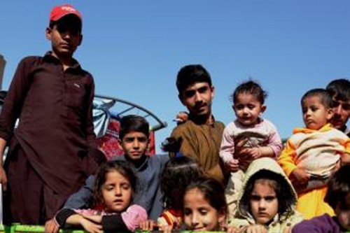 Pakistan intensifies crackdown on Afghan refugees amid rising tensions with Kabul