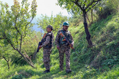 Security forces recover arms, ammunition in J&K�s Kupwara forest area