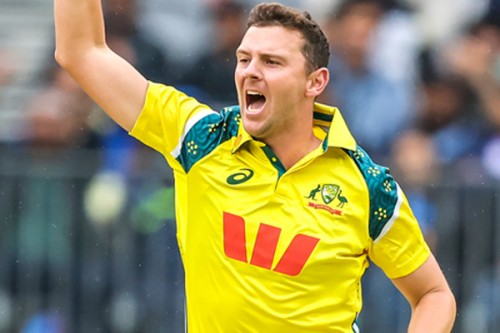 Hazlewood unwilling to bring change to his bowling after 'bit unlucky' spell against India