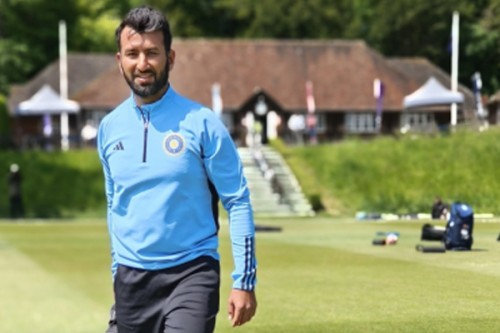 Gujarat CM hails Cheteshwar Pujara's cricketing journey