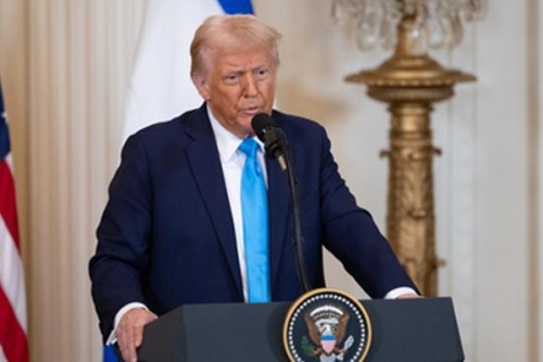 Trump to attend court on birthright case