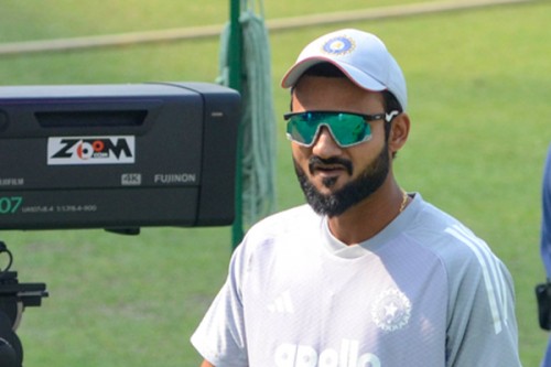 IPL 2026: KKR rope in Saurabh Dubey as replacement for injured Akash Deep