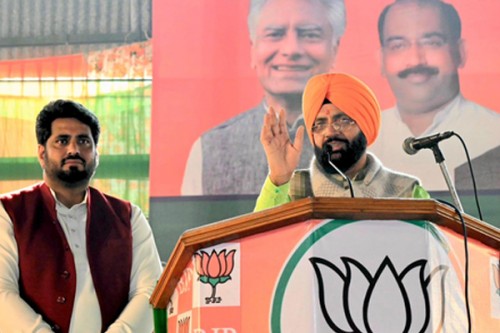 People of Punjab must reject politics of lies, says Haryana CM