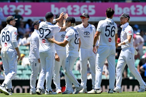 ECB mulls bringing back player curfew after Ashes fiasco